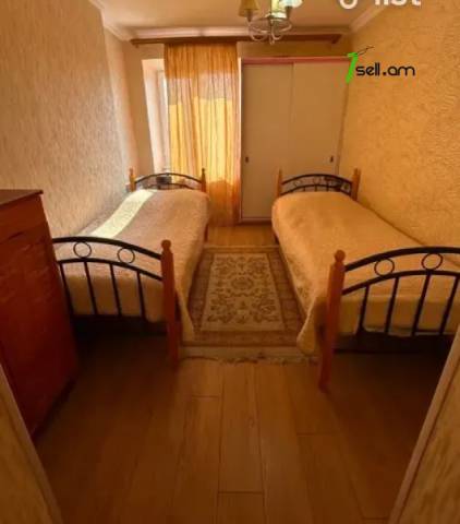 3 սենյականոց բնակարան Բաբայան փողոցում, 84 քմ, 3/10 հարկ, եվրովերանորոգված