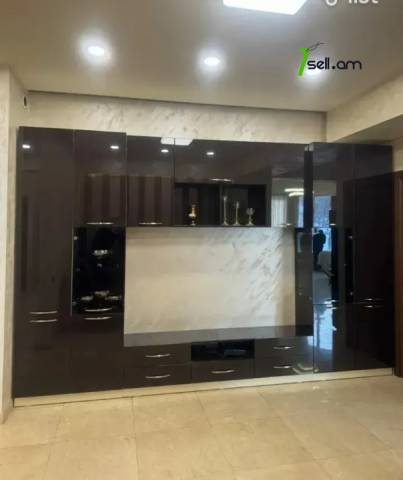 4 սենյականոց բնակարան նորակառույց շենքում Լվովյան փողոցում, 140 ք.մ., 2/16 հարկ, 2 սանհանգույց