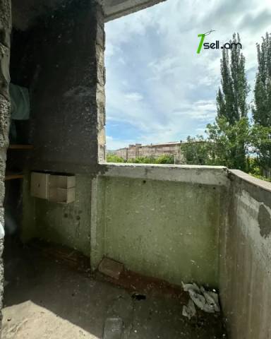 4 սենյականոց բնակարան Նոր Արեշի 4րդ փողոցում, 97 քմ, 3/9 հարկ