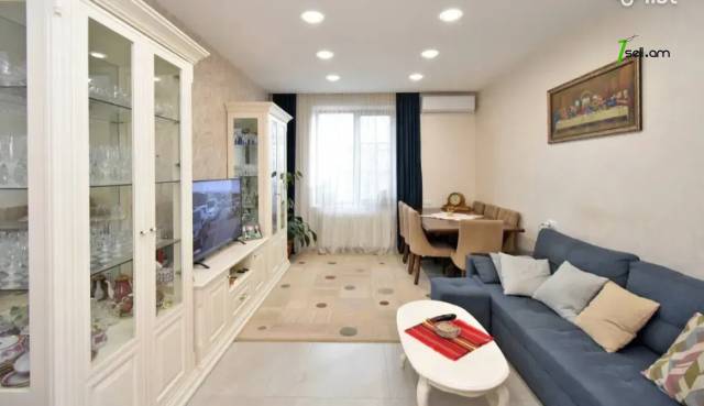 3 սենյականոց բնակարան Կոմիտասի պողոտայում, 88 քմ, նախավերջին հարկ, բարձր առաստաղներ