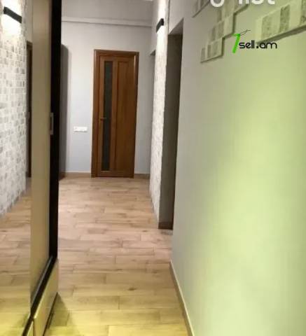 2 սենյականոց բնակարան նորակառույց շենքում Վահրամ Փափազյան փողոցում, 72 ք.մ., բարձր առաստաղներ