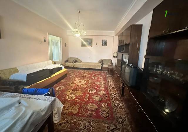 Ընդարձակ 1 սենյականոց բնակարան Իսրայելյան փողոցում, 55 քմ, 7/9 հարկ, 2 սանհանգույց