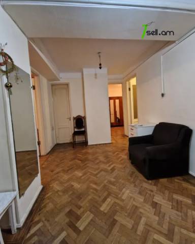 3 սենյականոց բնակարան Թումանյան փողոցում, 100 քմ, 7/9 հարկ, կապիտալ վերանորոգված