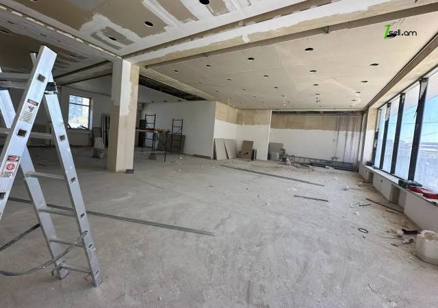 3 սենյականոց բնակարան նորակառույց շենքում Մելքումովի փողոցում, 61 ք.մ., 2/4 հարկ