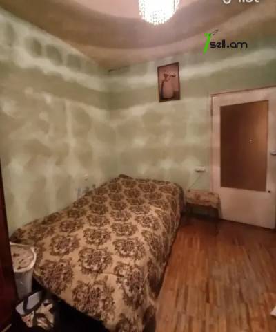 2 սենյականոց բնակարան Լուկաշինի փողոցում, 64 ք.մ., նախավերջին հարկ, մի քանի պատշգամբ