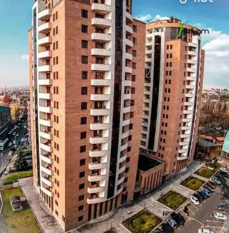 3 սենյականոց բնակարան նորակառույց շենքում Ադոնցի փողոցում, 110 ք.մ., 9/18 հարկ, 2 սանհանգույց