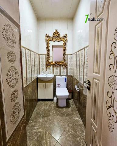 Երկու հարկանի քարե տուն Կուրղինյան փողոցում Մալաթիա Սեբաստիայում, 1654 քմ, 3+ սանհանգույց