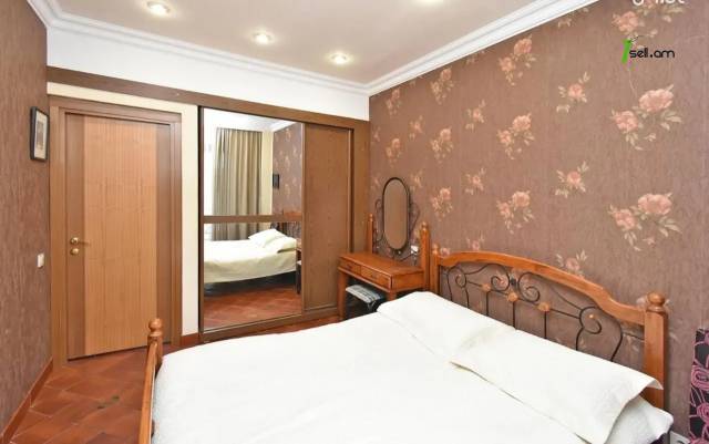 4 սենյականոց բնակարան նորակառույց շենքում Ծարավ Աղբյուրի փողոցում, 105 քմ, 2 սանհանգույց