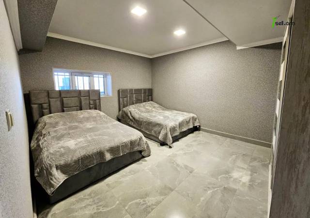 Երկու հարկանի քարե տուն, Աշտարակի խճուղի Աշտարակում, 1400 ք.մ., 2 սանհանգույց, կապիտալ վերանորոգված