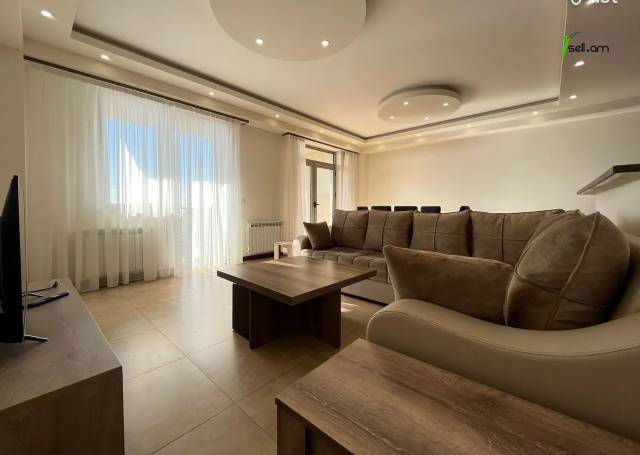 4 սենյականոց բնակարան նորակառույց շենքում Վերին Անտառային փողոցում, 120 քմ, 2 սանհանգույց