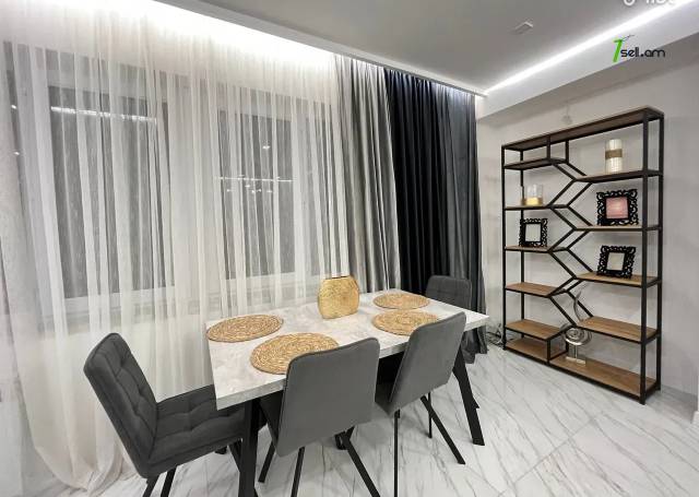 2 սենյականոց բնակարան, Նարեկացի թաղամաս, 65 քմ, 6/9 հարկ, բարձր առաստաղներ, կապիտալ վերանորոգված