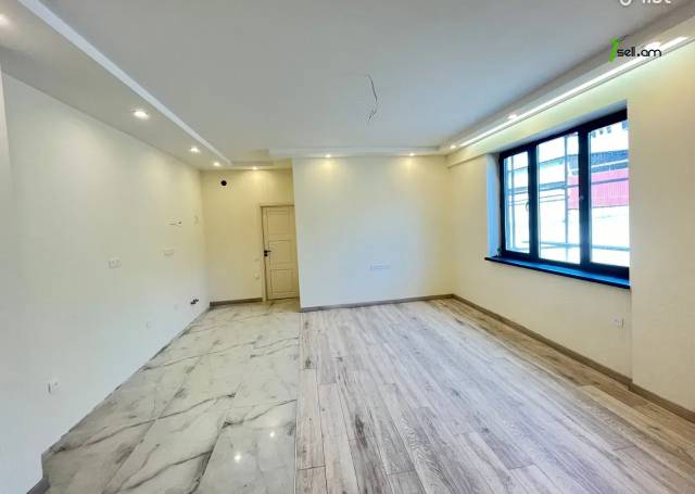 2 սենյականոց բնակարան նորակառույց շենքում Գրիգոր Աղաբաբյան փողոցում, 47 քմ, 2/5 հարկ