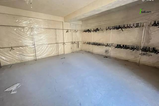 4 սենյականոց բնակարան նորակառույց շենքում Աբովյան փողոցում, 140 քմ, 4/14 հարկ, 2 սանհանգույց