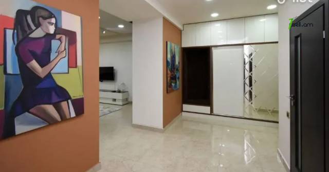 3 սենյականոց բնակարան նորակառույց շենքում Հայրիկ Մուրադյան փողոցում, 145 ք.մ., 2 սանհանգույց