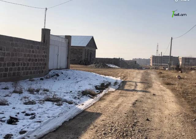 Հողատարածք բնակելի շինությունների համար Նոր Գյուղում, 1000 քմ