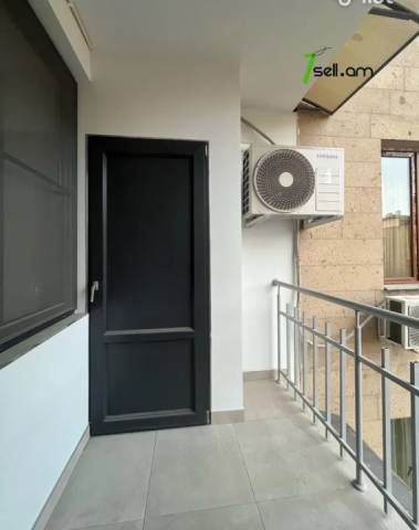 3 սենյականոց բնակարան նորակառույց շենքում Արամի փողոցում, 102 ք.մ., 8/14 հարկ, 2 սանհանգույց