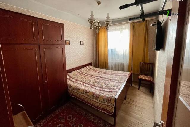 2 սենյականոց բնակարան Նաիրի Զարյան փողոցում, 46 քմ, նախավերջին հարկ, քարե շենք