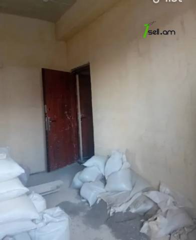 3 սենյականոց բնակարան նորակառույց շենքում Խաղաղ Դոնի փողոցում, 59 քմ, բարձր առաստաղներ