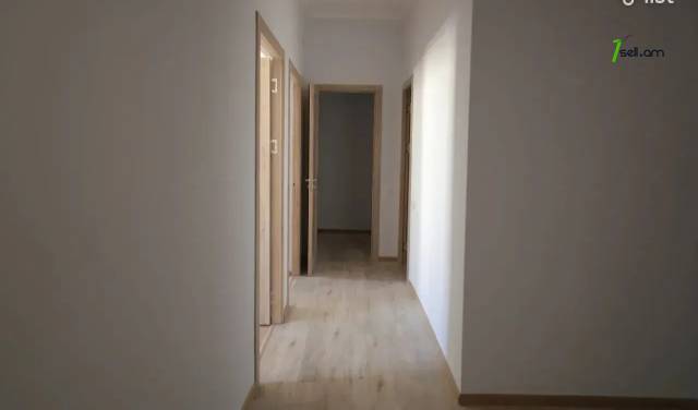 3 սենյականոց բնակարան նորակառույց շենքում Մոնթե Մելքոնյան փողոցում, 79 քմ, բարձր առաստաղներ