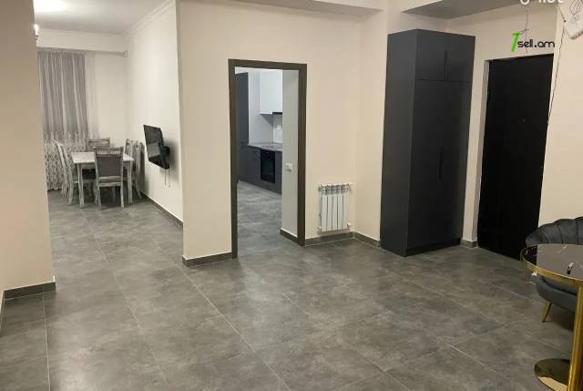 3 սենյականոց բնակարան նորակառույց շենքում Նիկողայոս Ադոնցի փողոցում, 88 քմ, 2/8 հարկ, 2 սանհանգույց