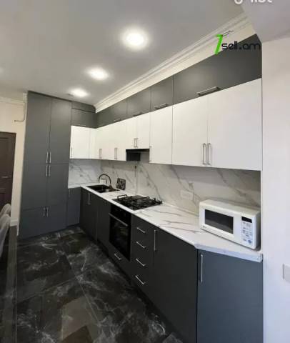 3 սենյականոց բնակարան նորակառույց շենքում Քանաքեռ Զեյթունում, 105 ք.մ., 2 սանհանգույց