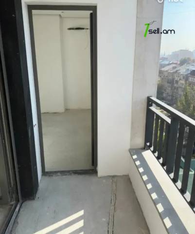 3 սենյականոց բնակարան նորակառույց շենքում Փավստոս Բուզանդի փողոցում, 104 քմ, 7/14 հարկ