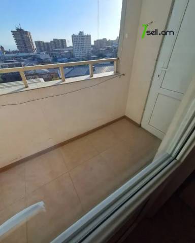 3 սենյականոց բնակարան Սարյանի փողոցում, 80 ք.մ., 5/16 հարկ, եվրովերանորոգված