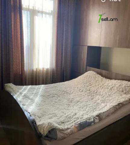 2 սենյականոց բնակարան Բաբայան փողոցում, 44 ք.մ., բարձր առաստաղներ, եվրովերանորոգված, քարե շենք