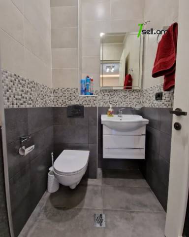 Երկու հարկանի քարե տուն, Նոյ թաղամաս Մալաթիա Սեբաստիայում, 770 քմ, 3+ սանհանգույց