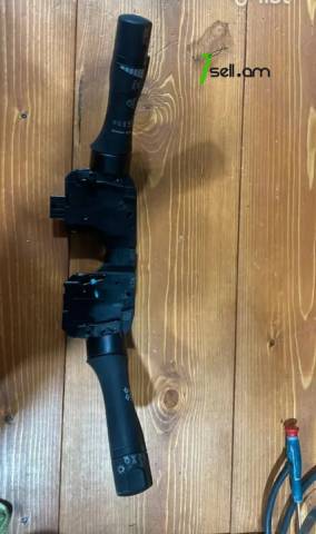 Մարգատի թև գիթառ Nissan Leaf ZE0