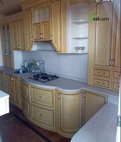 3 սենյականոց բնակարան Մարգարյան փողոցում, 78 ք.մ., 5/9 հարկ, կապիտալ վերանորոգված