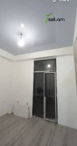 2 սենյականոց բնակարան նորակառույց շենքում, Թբիլիսյան խճուղի, 40 ք.մ., 2/4 հարկ, բարձր առաստաղներ