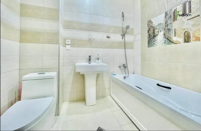 4 սենյականոց բնակարան նորակառույց շենքում Պարույր Սևակի փողոցում, 125 ք.մ., 9/16 հարկ