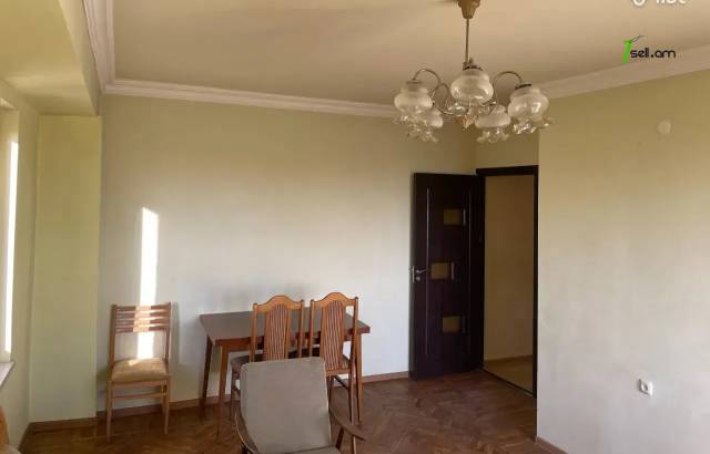 3 սենյականոց բնակարան Վաղարշ Վաղարշյան փողոցում, 78 քմ, 12/14 հարկ, բարձր առաստաղներ