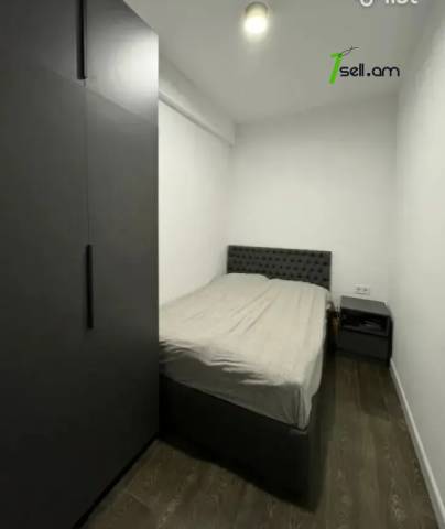 3 սենյականոց բնակարան նորակառույց շենքում Սերո Խանզադյան փողոցում, 68 քմ, 3/9 հարկ, 2 սանհանգույց