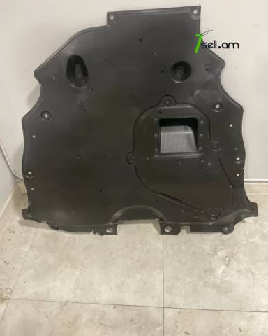 Toyota RAV4 մատոռի զաշիտնիկ