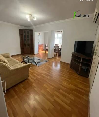 2 սենյականոց բնակարան, Մարգարյան 1-ին նրբանցք, 60 ք.մ., կապիտալ վերանորոգված, քարե շենք