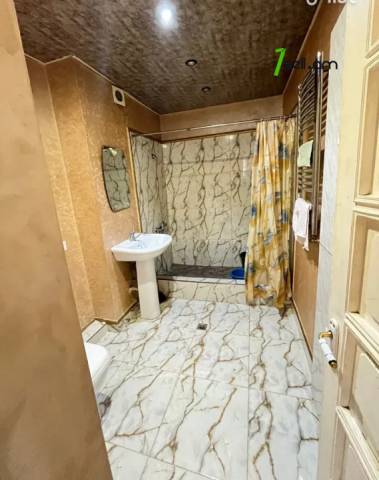 4 սենյականոց բնակարան, Ավան-Առինջ 2-րդ միկրոշրջան, 80 քմ, 3/9 հարկ, եվրովերանորոգված