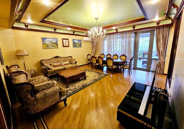 Ընդարձակ 5 սենյականոց բնակարան նորակառույց շենքում, Buzand St, 260 ք.մ., 3+ սանհանգույց