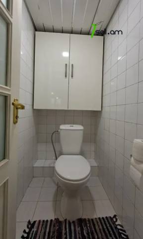 2 սենյականոց բնակարան Իսրայելյան փողոցում, 60 քմ, 8/10 հարկ, կապիտալ վերանորոգված