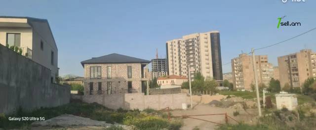 Հողատարածք բնակելի շինությունների համար Ալմաթիի փողոցում Ավանում, 400 քմ