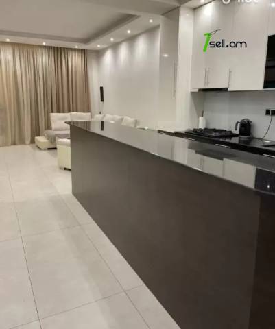 4 սենյականոց բնակարան նորակառույց շենքում Սասնա Ծռերի փողոցում, 110 ք.մ., 2 սանհանգույց