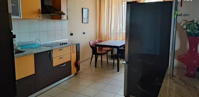 4 սենյականոց բնակարան նորակառույց շենքում Հյուսիսային պողոտայում, 160 քմ, նախավերջին հարկ