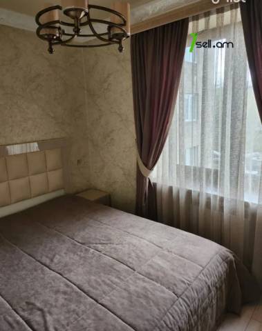 2 սենյականոց բնակարան Կոմիտասի պողոտայում, 55 ք.մ., 3/5 հարկ, եվրովերանորոգված, քարե շենք