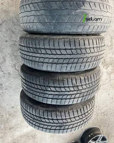 4 հատ Ձմեռային անվադողեր, 235/65 R17