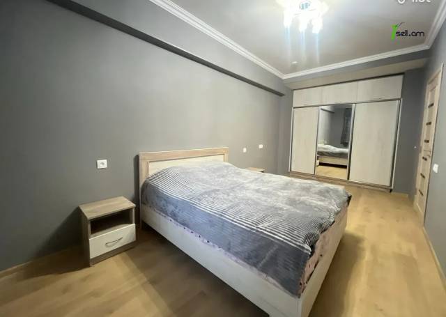 2 սենյականոց բնակարան Կոմիտասի պողոտայում, 42 ք.մ., 1/9 հարկ, կապիտալ վերանորոգված