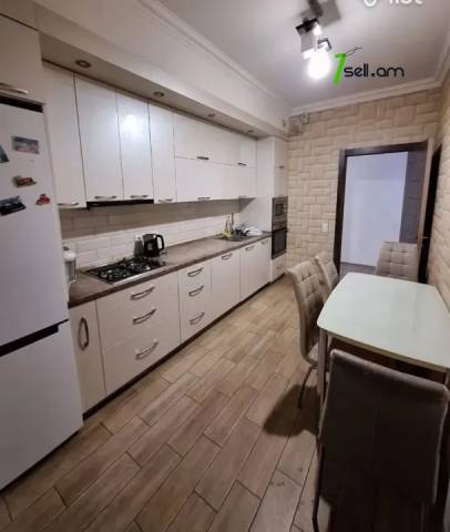 3 սենյականոց բնակարան նորակառույց շենքում Ֆուչիկի փողոցում, 83 քմ, 3/14 հարկ, բարձր առաստաղներ