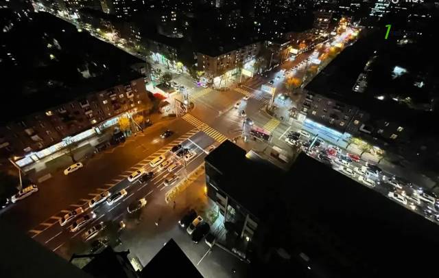 2 սենյականոց բնակարան նորակառույց շենքում Կոմիտասի պողոտայում, 57 քմ, 14/17 հարկ, բարձր առաստաղներ