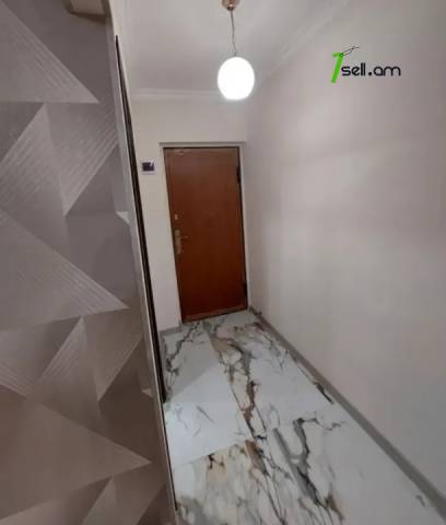 2 սենյականոց բնակարան Մարգարյան փողոցում, 50 քմ, նախավերջին հարկ, եվրովերանորոգված, քարե շենք