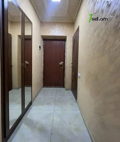 3 սենյականոց բնակարան Արշակունյաց պողոտայում, 62 քմ, 3/5 հարկ, կապիտալ վերանորոգված, քարե շենք